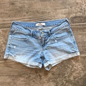 HOLLISTER SHORTS